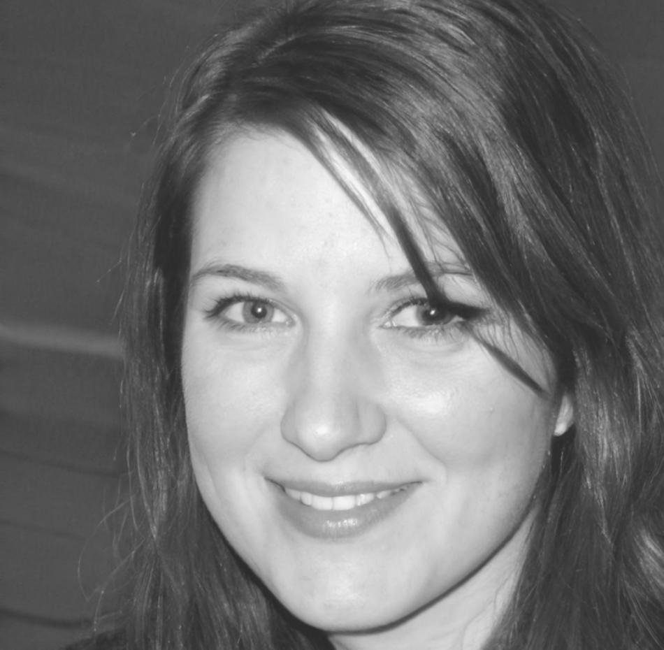 Priya Chen, lead financial modeler at mindfluxe